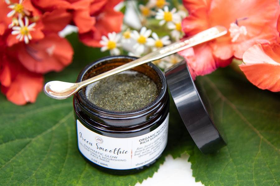 Green Smoothie Enzymatic Glow Detoxifying & Nourishing Mask